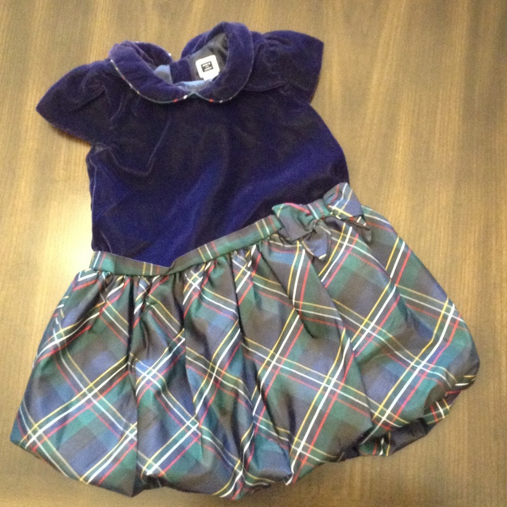 Beautiful dress by Janie and Jack.